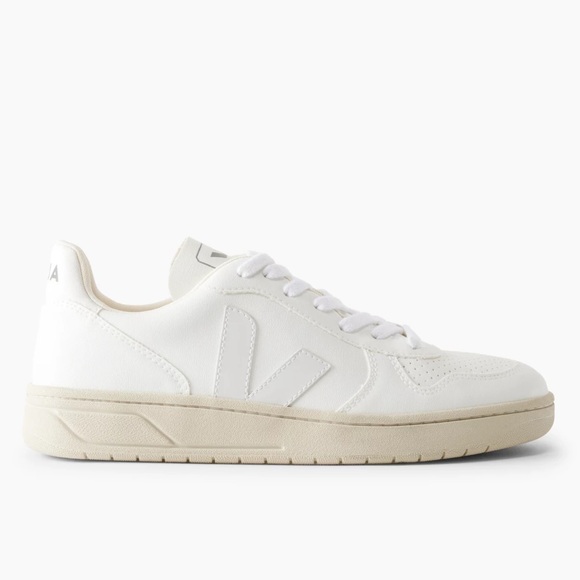 Brand new in box Veja V10 full white size 7 - Picture 6 of 8